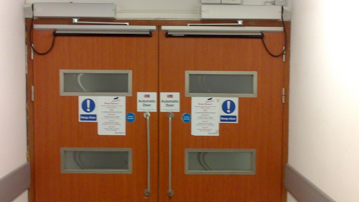 An image of an electronic door