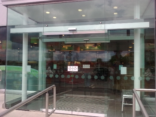 An image of an electronic door